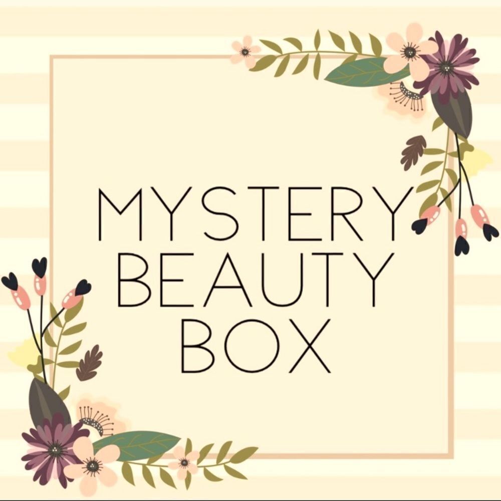 Makeup Mystery Box!!!!🎉🎁🎊💓💝  